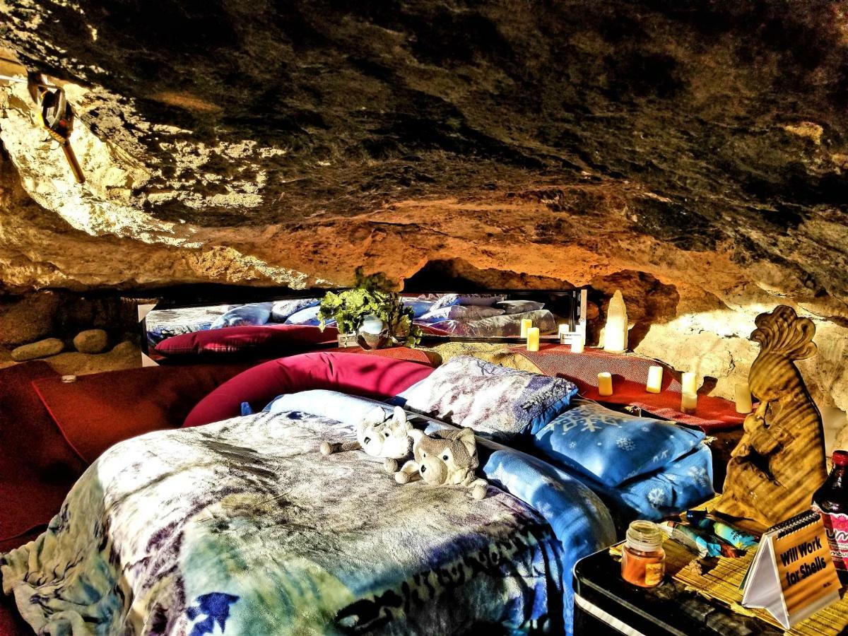 Cave, Yurt, Bubble And Other Glamping Adventures Sedona Exterior foto