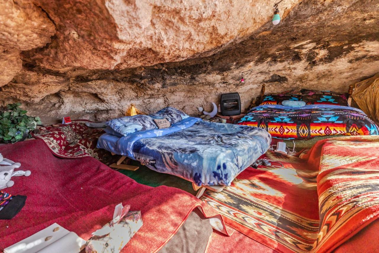 Cave, Yurt, Bubble And Other Glamping Adventures Sedona Exterior foto