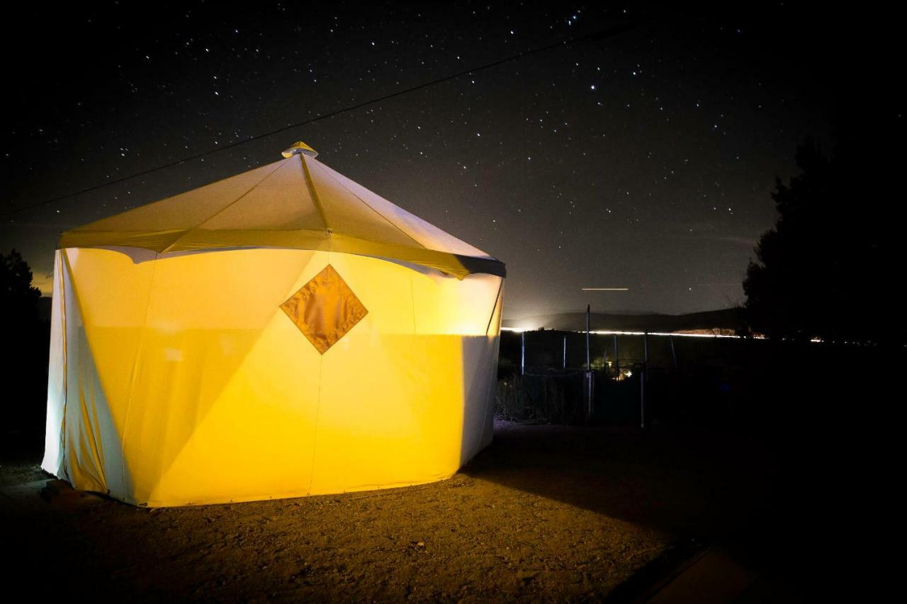 Cave, Yurt, Bubble And Other Glamping Adventures Sedona Exterior foto