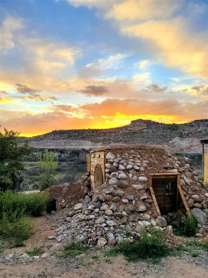 Cave, Yurt, Bubble And Other Glamping Adventures Sedona Exterior foto